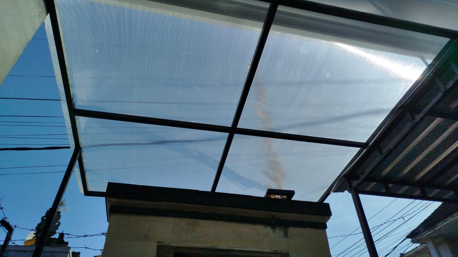 Kanopi polycarbonate